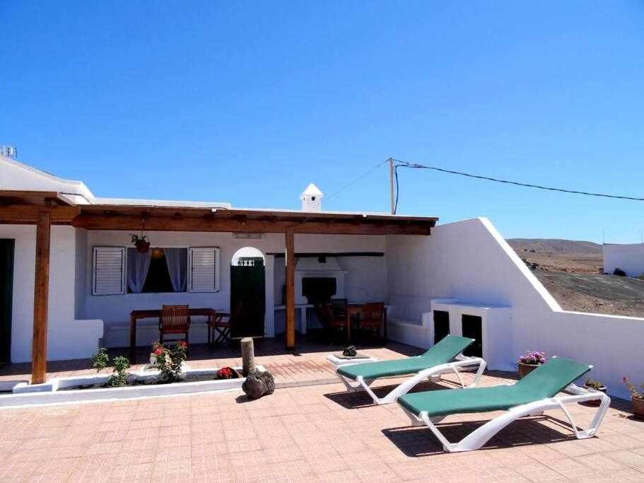 Casa Descanso Con Jacuzzi En Плая-Кемада Экстерьер фото